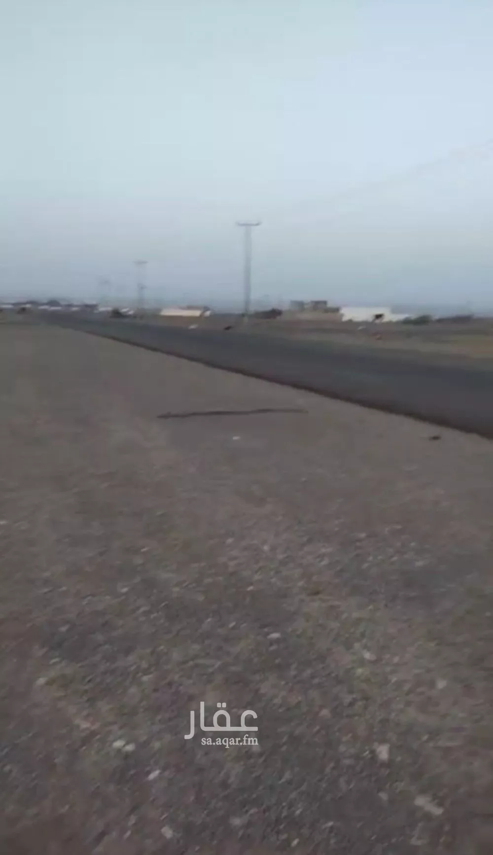 أرض 375 م² في خاخ 2