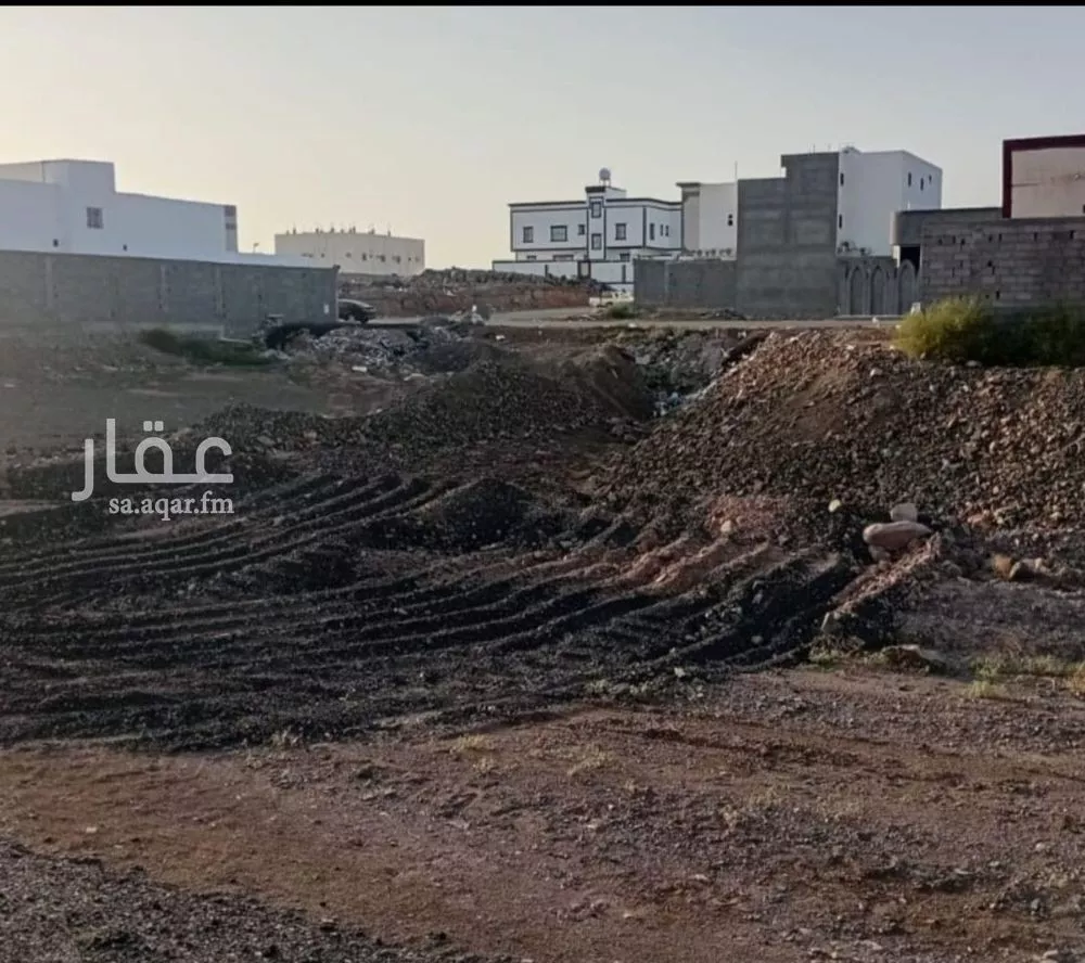 أرض 600 م² في المطار 3