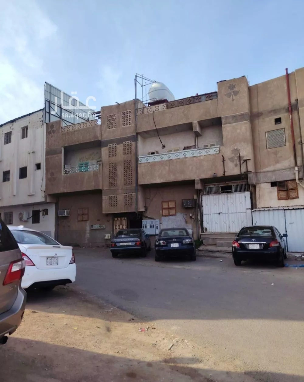 عمارة 198 م² في الاصيفرين 3