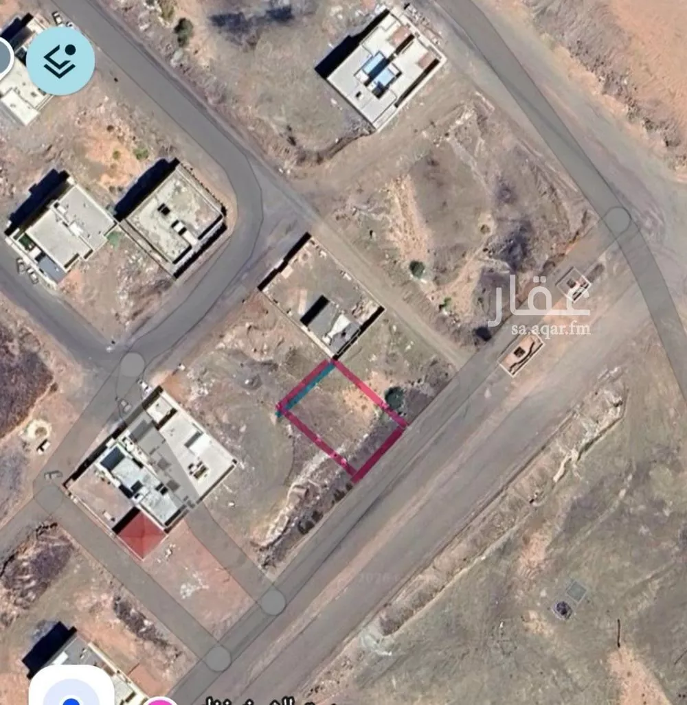 أرض 600 م² في المطار 2