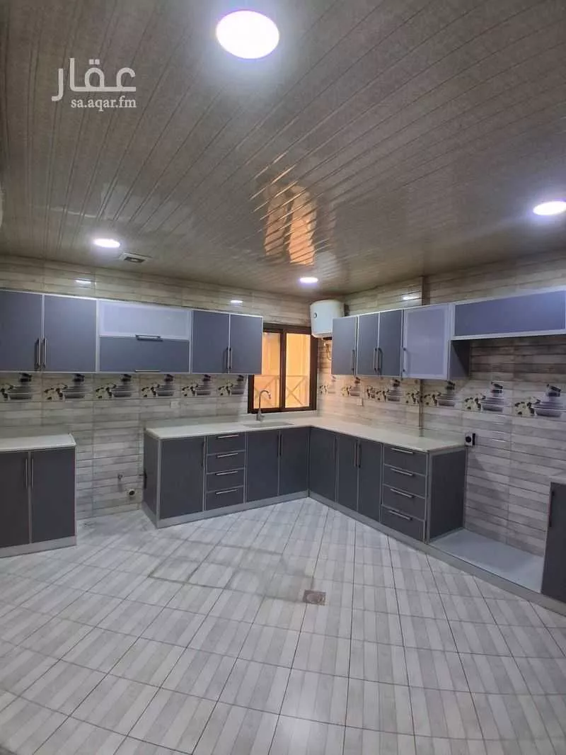 3 bedroom apartment in Al Hamra, Eastern Province 8