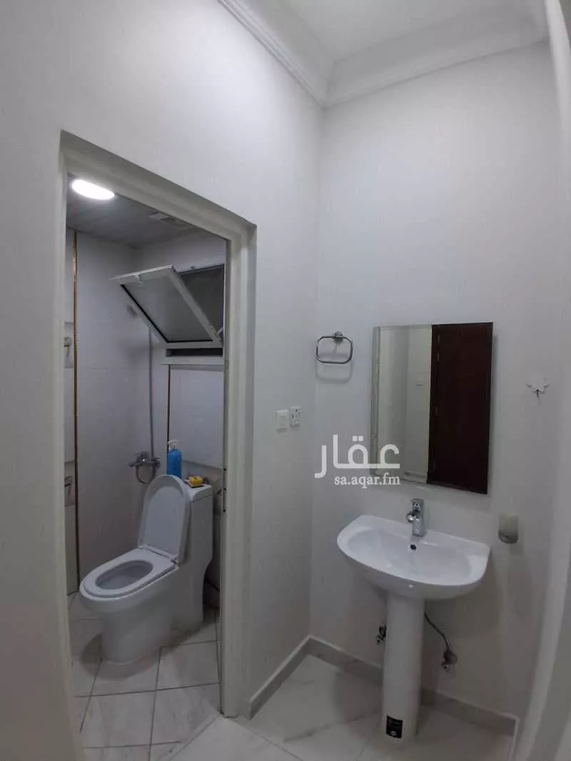 3 bedroom apartment in Al Hamra, Eastern Province 10