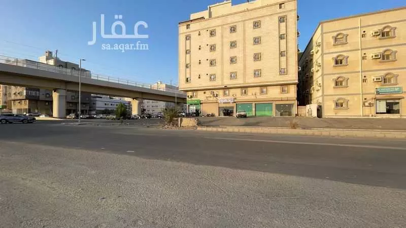 محل 726 م² في ابرق الرغامة 2