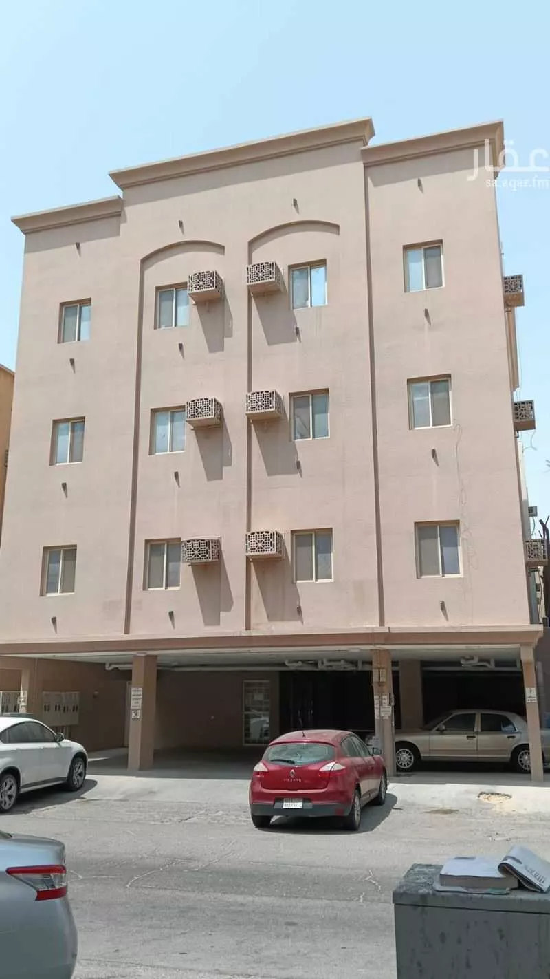 عمارة 348 م² في العقربية 1