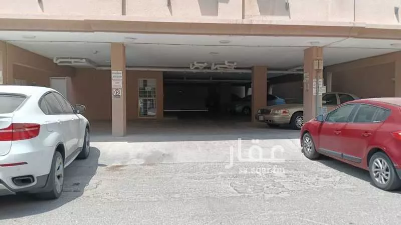 عمارة 348 م² في العقربية 5