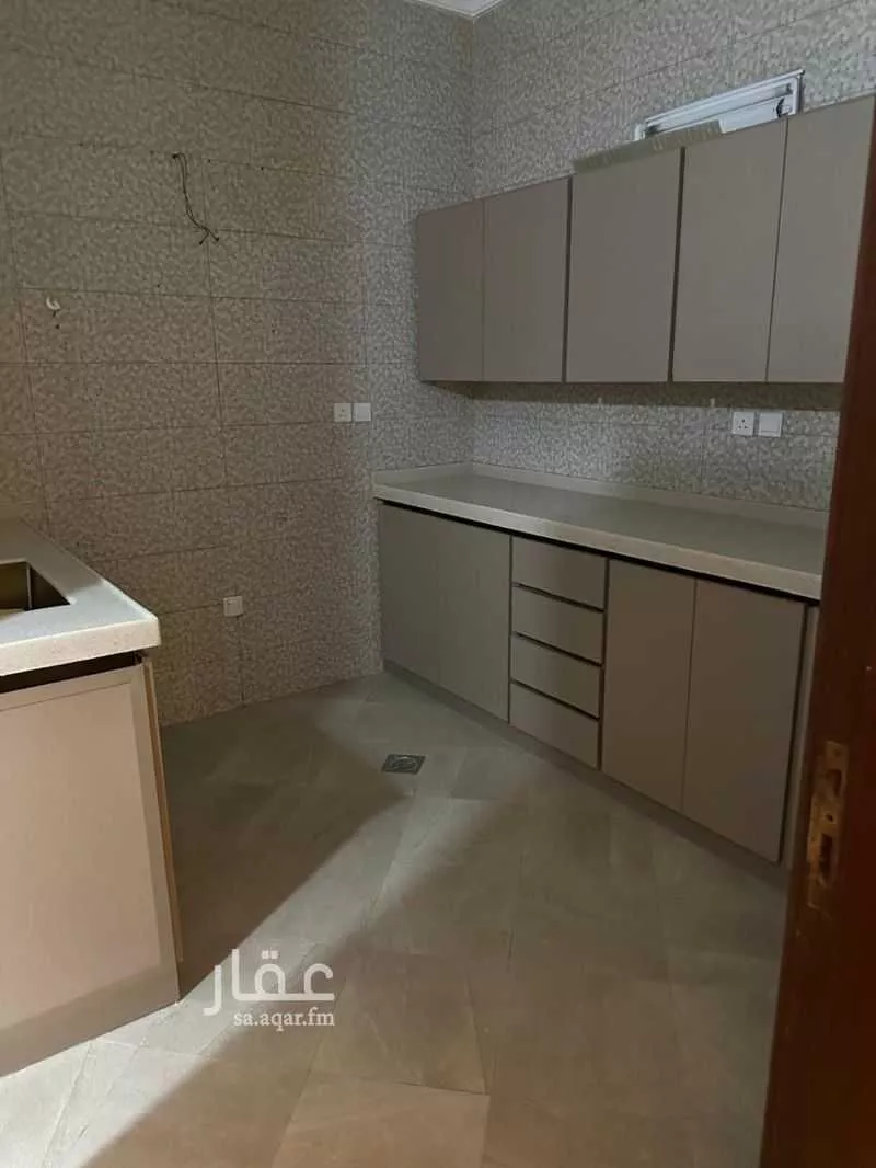3 bedroom apartment in Al Sawari 3