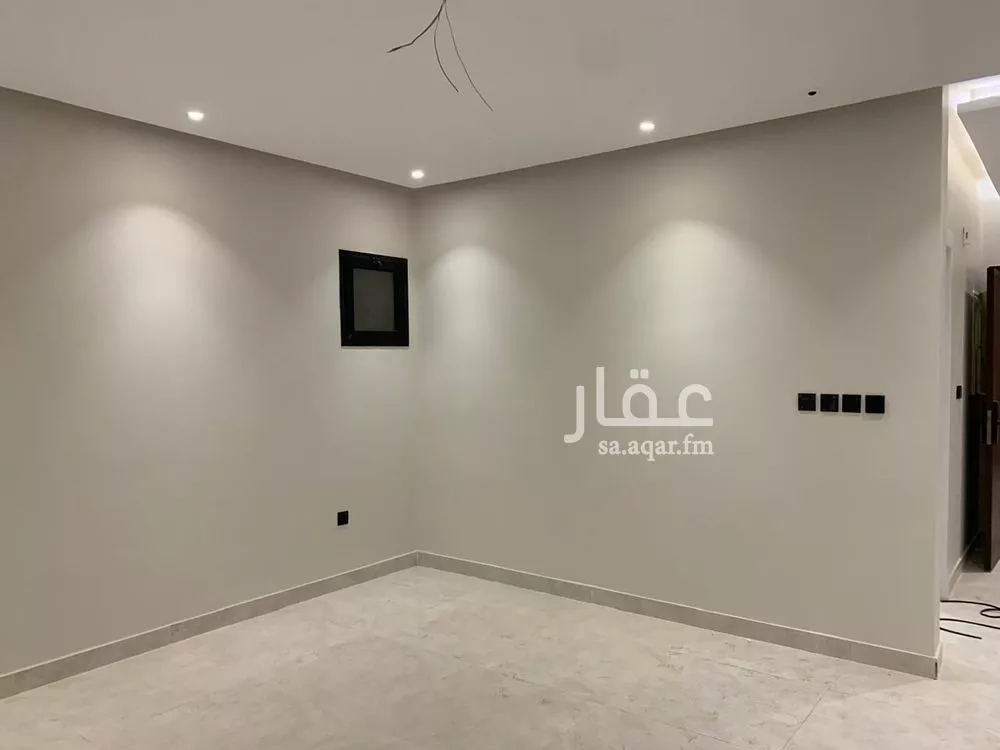 شقة 5 غرف في طيبة 5