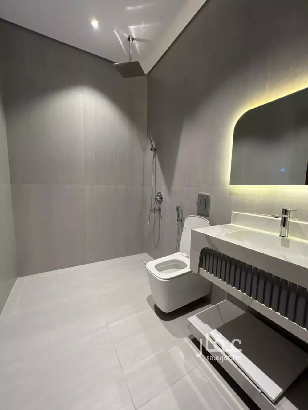 فيلا 9 غرف في الياقوت 2