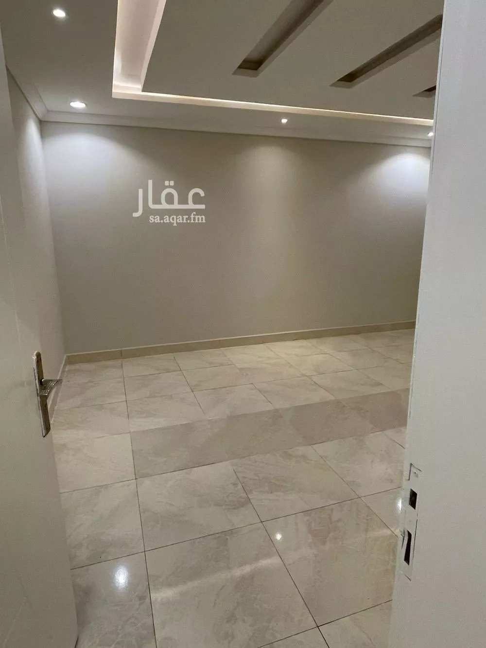 شقة 6 غرف في مريخ 2