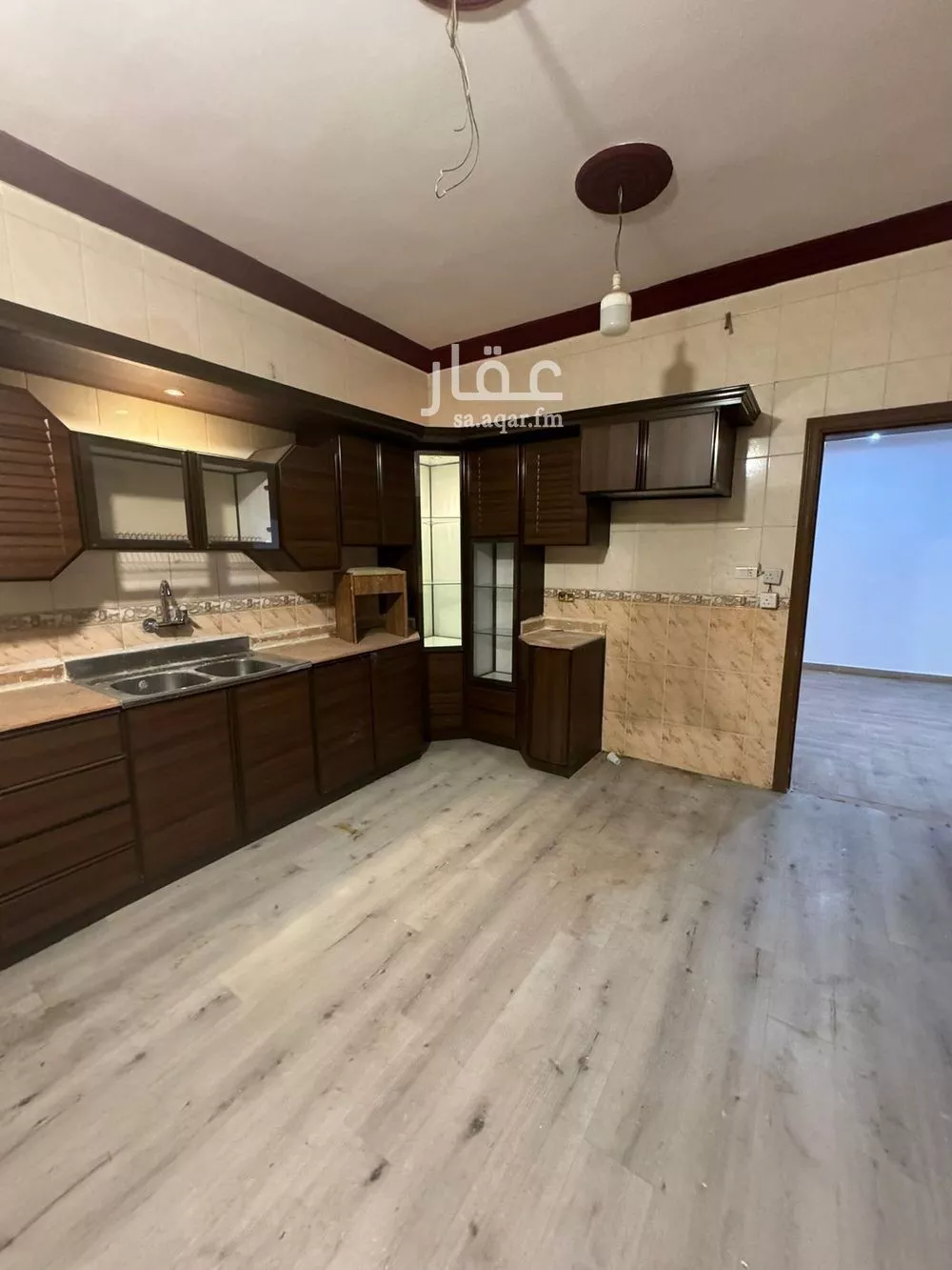 شقة 7 غرف في المروة 1