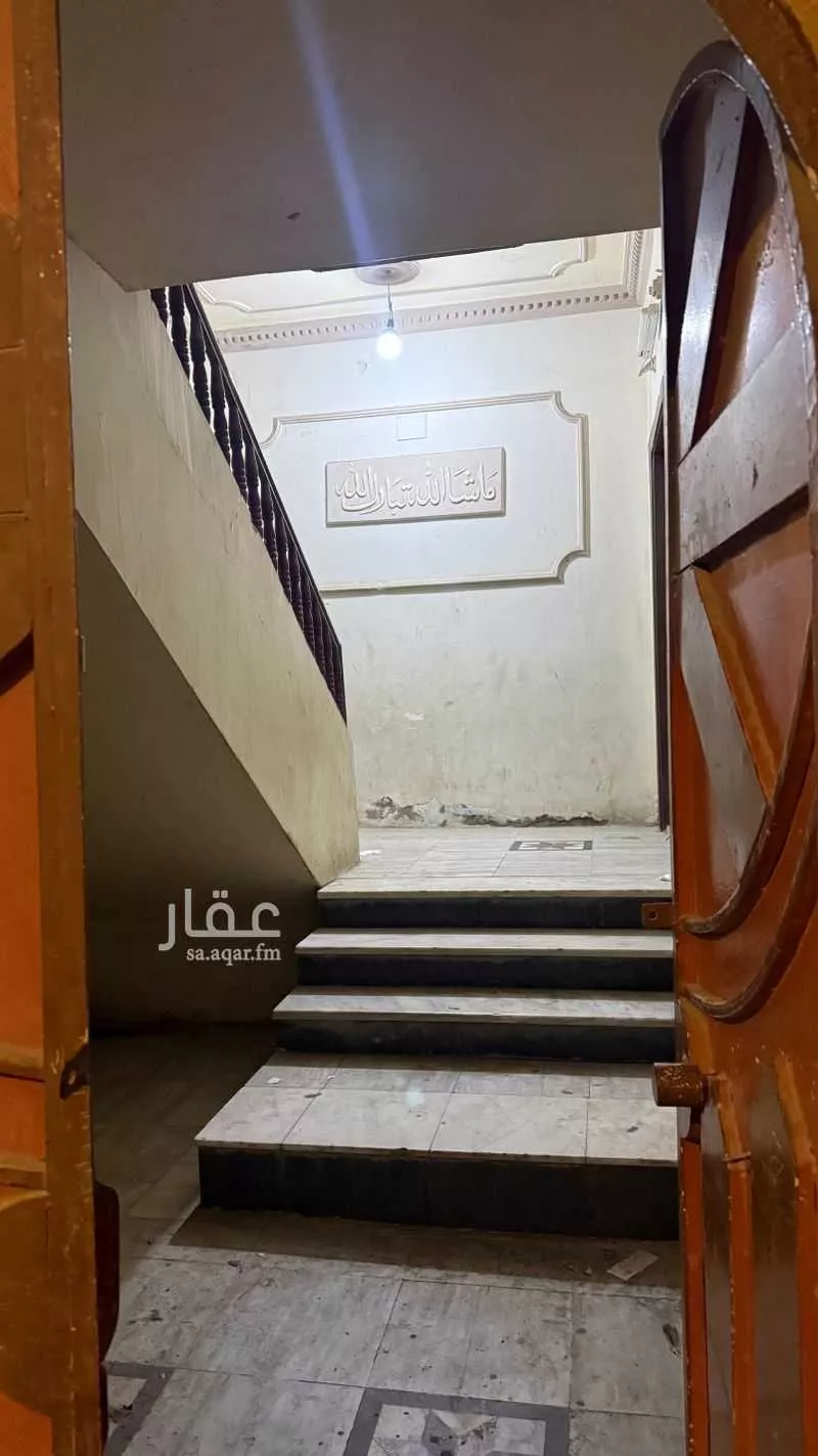 عمارة 299 م² في التنعيم 3