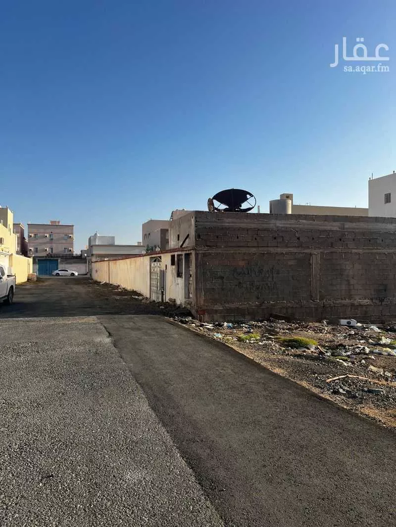 900 sqm land in Al Furusiyah 2