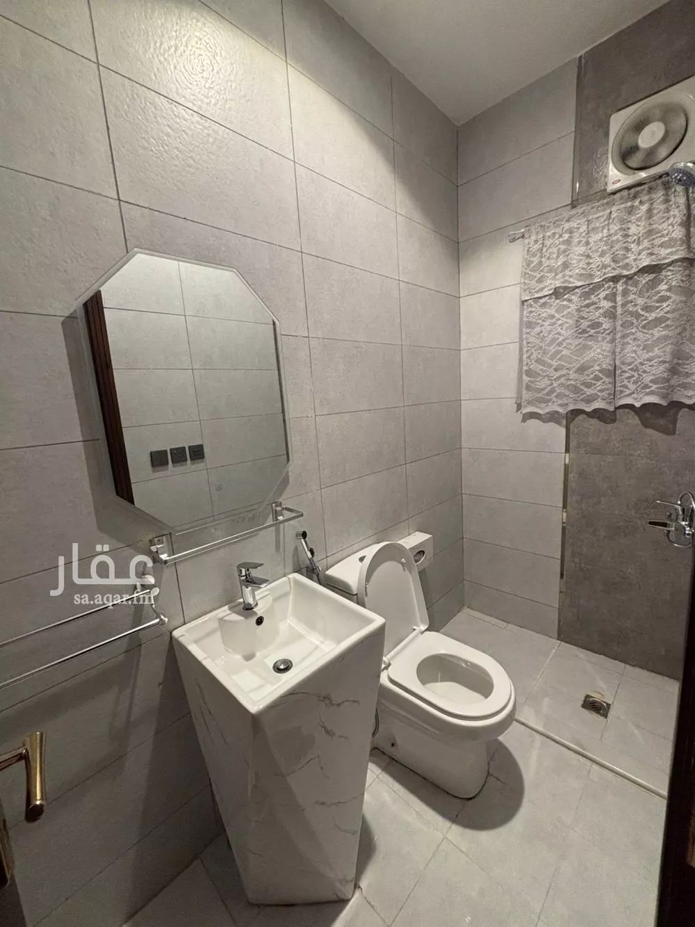 شقة 3 غرف في الريان 2