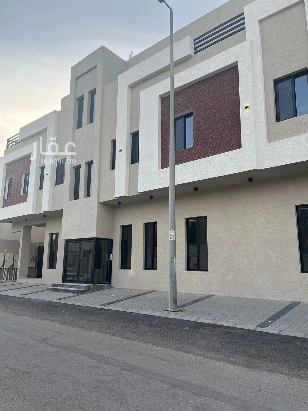 عمارة 537 م² في المدينة الرياضية 2