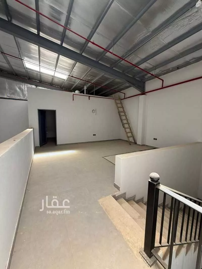 warehouse in Al Misfat, Riyadh 5