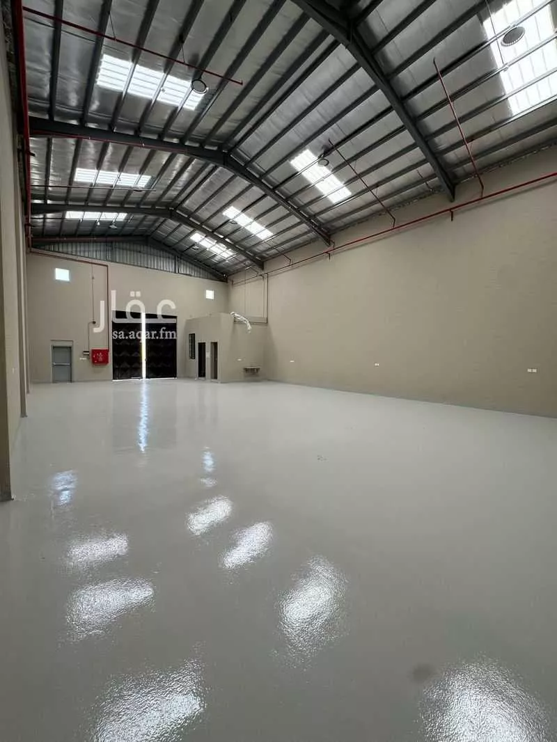 400 sqm warehouse in Al Misfat 4