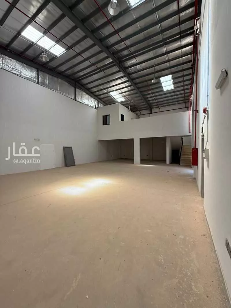 warehouse in Al Misfat, Riyadh 4