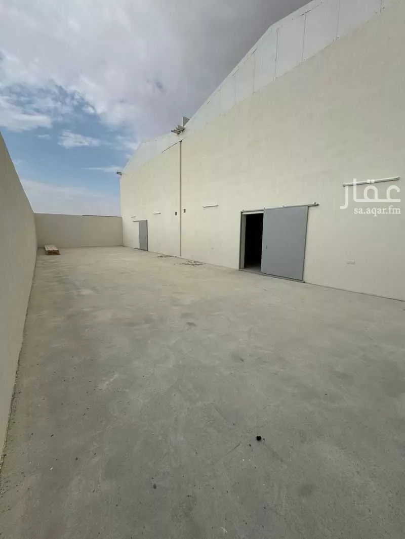 warehouse in Al Misfat, Riyadh 7