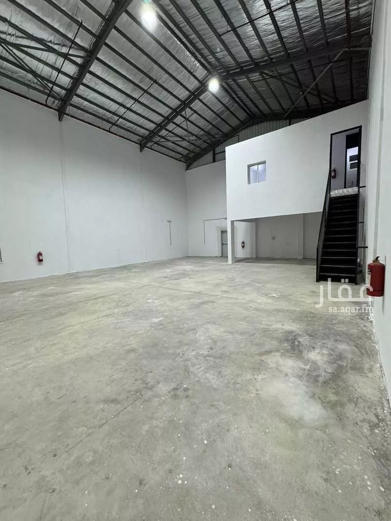 warehouse in Al Misfat, Riyadh 6