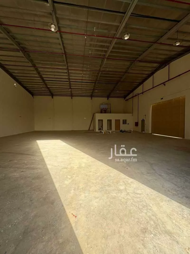 مستودع 750 م² في الرياض 4