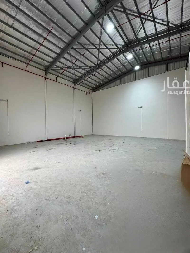 warehouse in Al Misfat, Riyadh 4