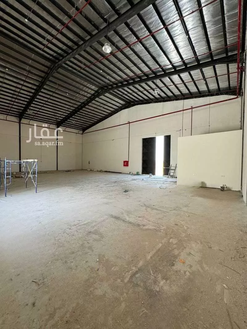 مستودع 750 م² في الرياض 2