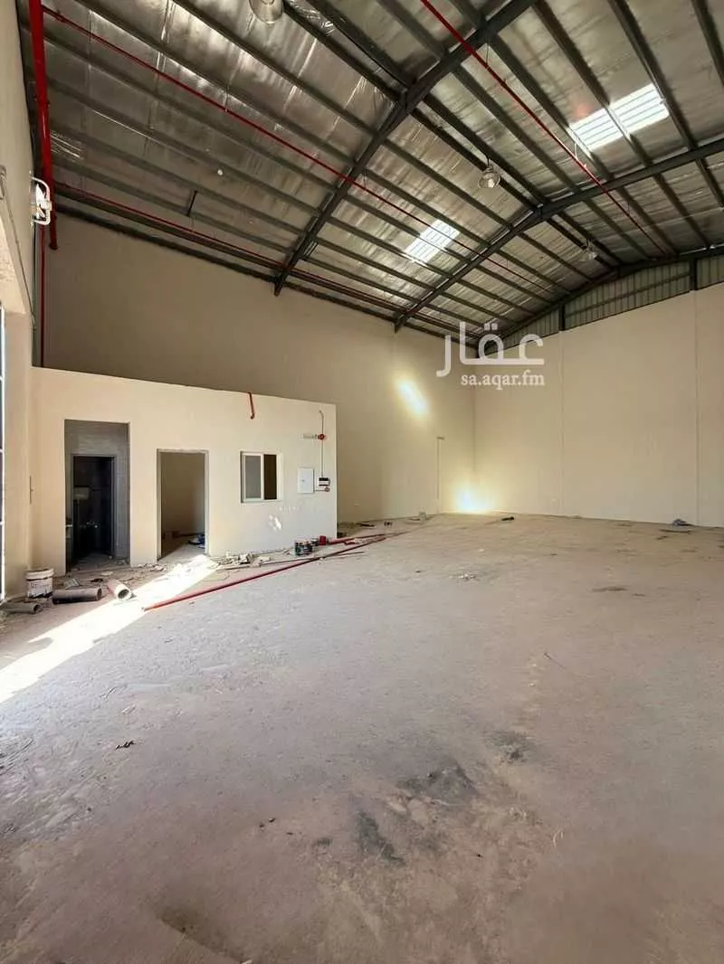 warehouse in Al Misfat, Riyadh 4