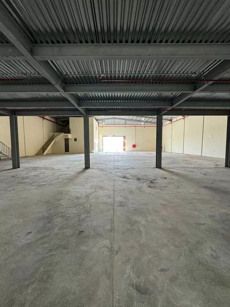 3200 sqm warehouse in Riyadh 2
