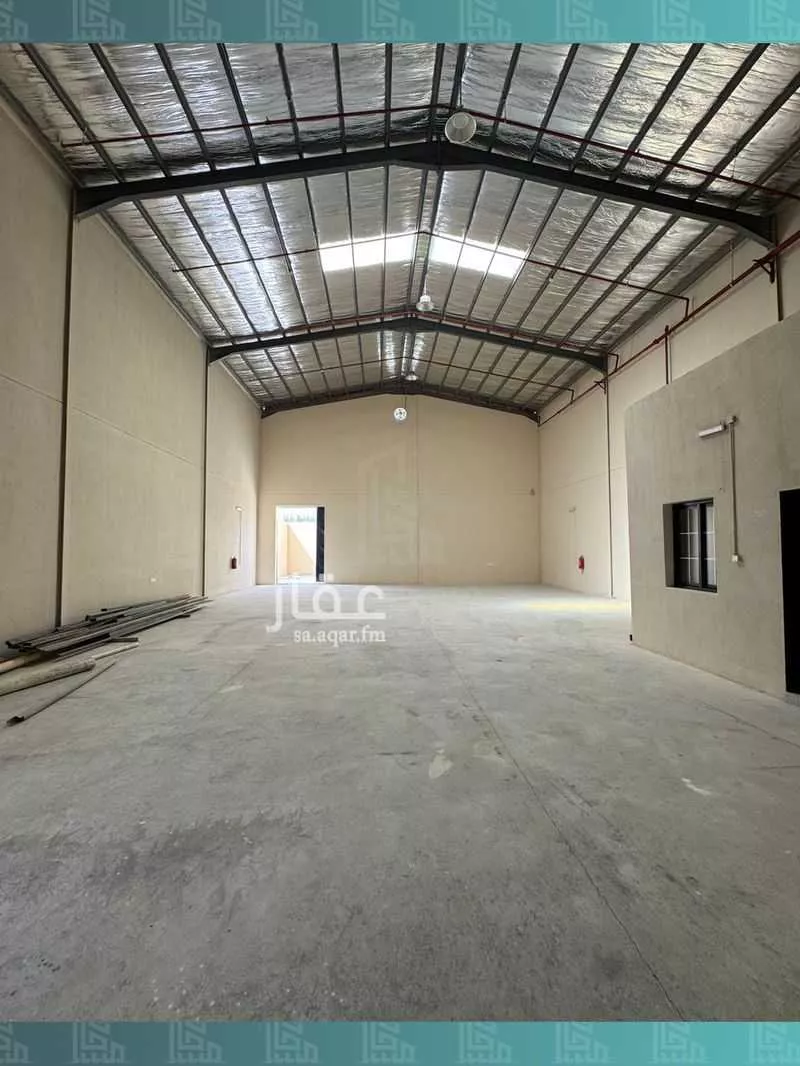 warehouse in Al Misfat, Riyadh 4