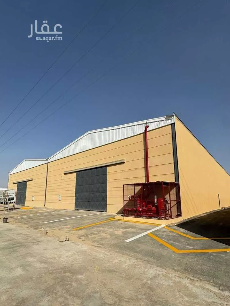 4927 sqm warehouse in Al Ghnamiah 2