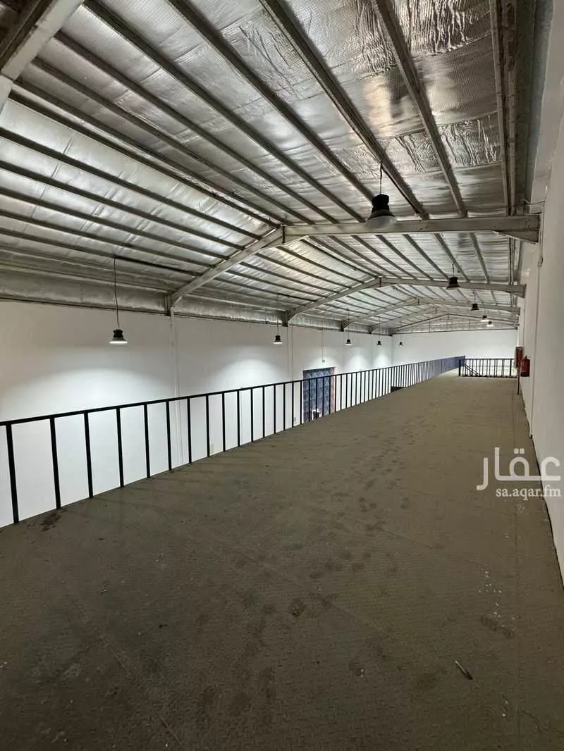 مستودع 1600 م² في المصفاة 5