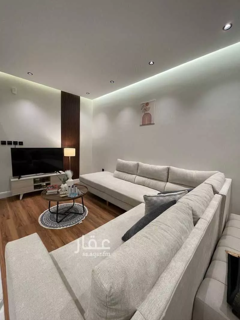 2 bedroom apartment in As Saif 5