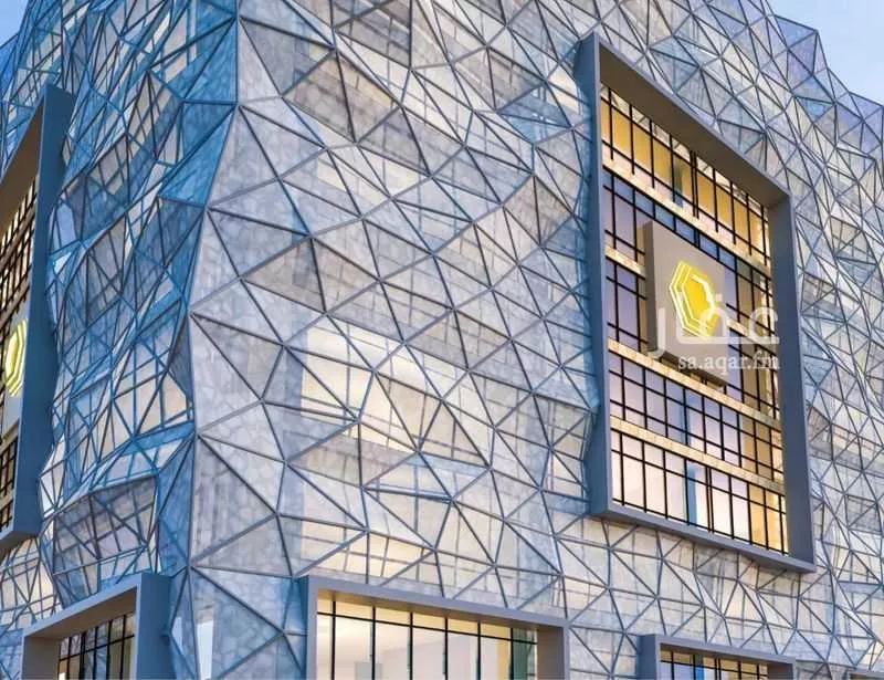 عمارة 2400 م² في الضباط 3