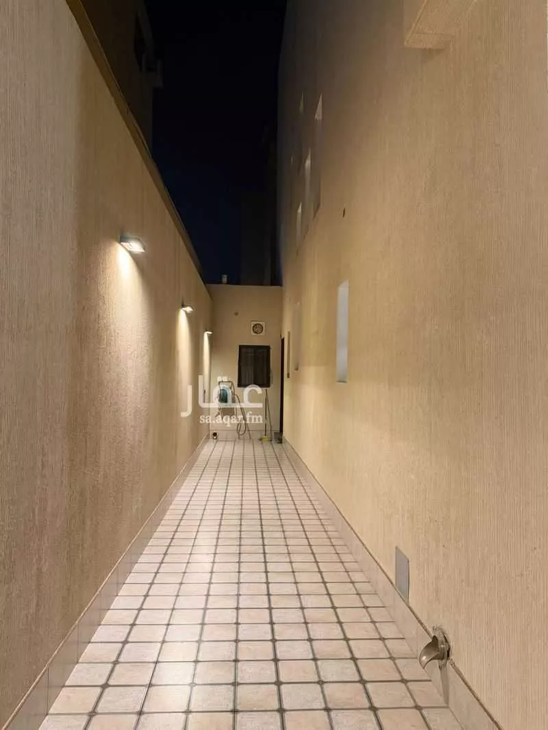 5 bedroom villa in Dhahrat Laban 4