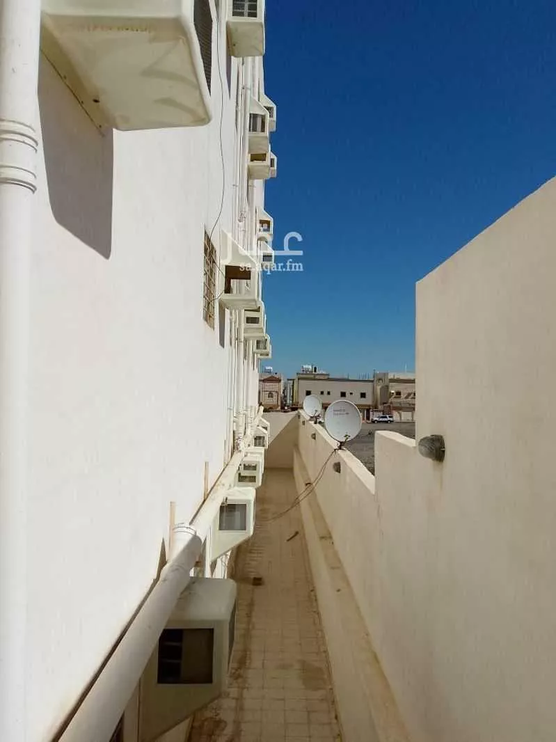 24 bedroom building in Bani Bayadah, Madinah 11