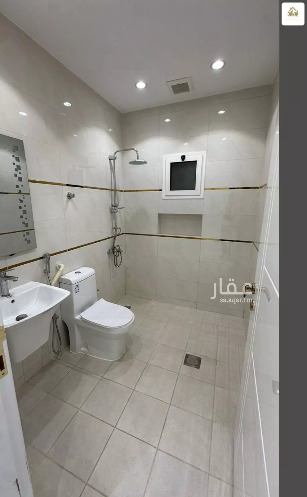 4 bedroom apartment in Bani Bayadah, Madinah 6