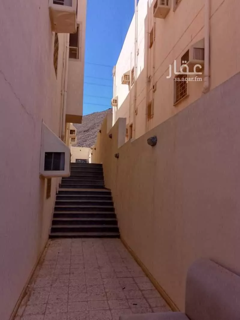 24 bedroom building in Bani Bayadah, Madinah 8