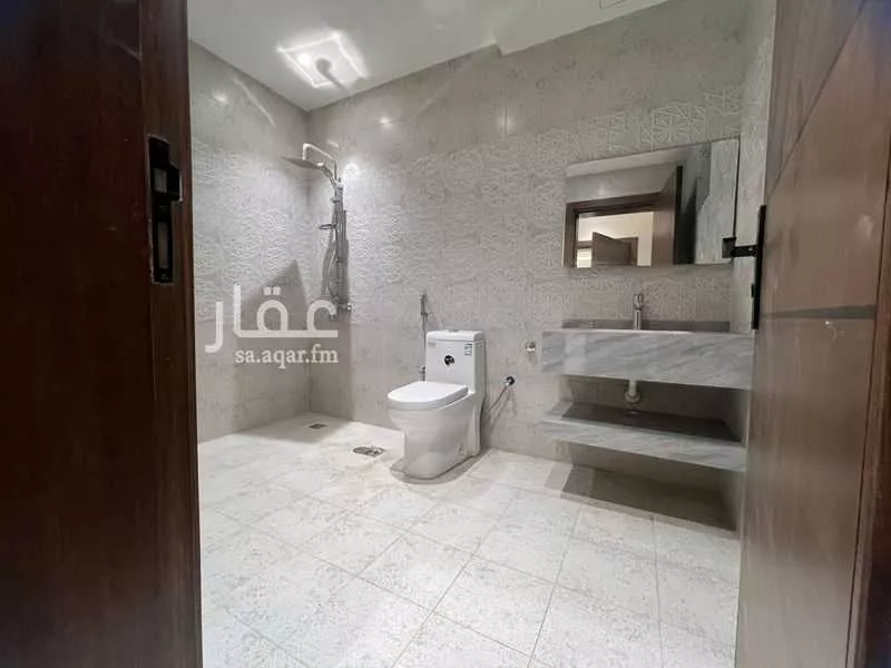 5 bedroom apartment in Al Shawqiyyah, Makkah 9