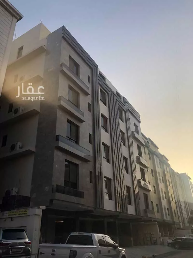 5 bedroom apartment in Al Zahra, Jeddah 8