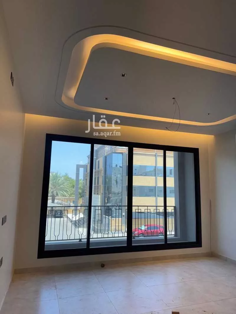4 bedroom apartment in Al Sharafiyah, Jeddah 6
