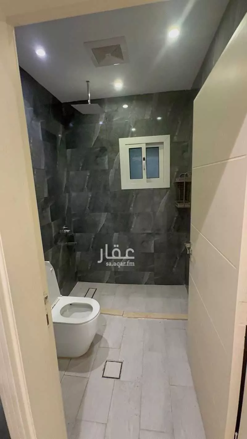 شقة 5 غرف في النعيم، جدة 4