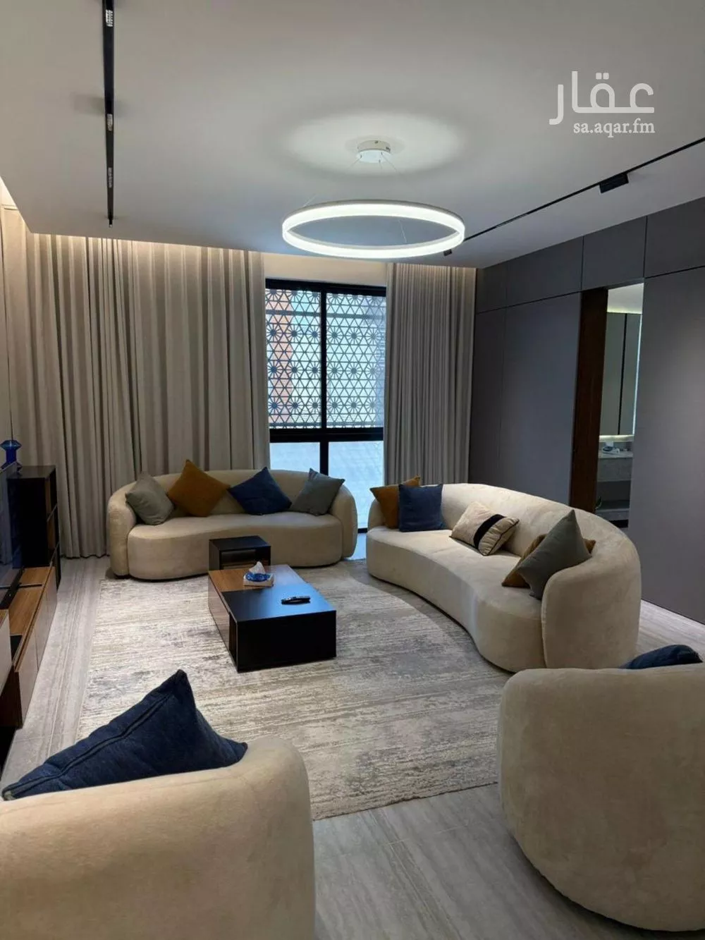 دور 3 غرف في العارض 1