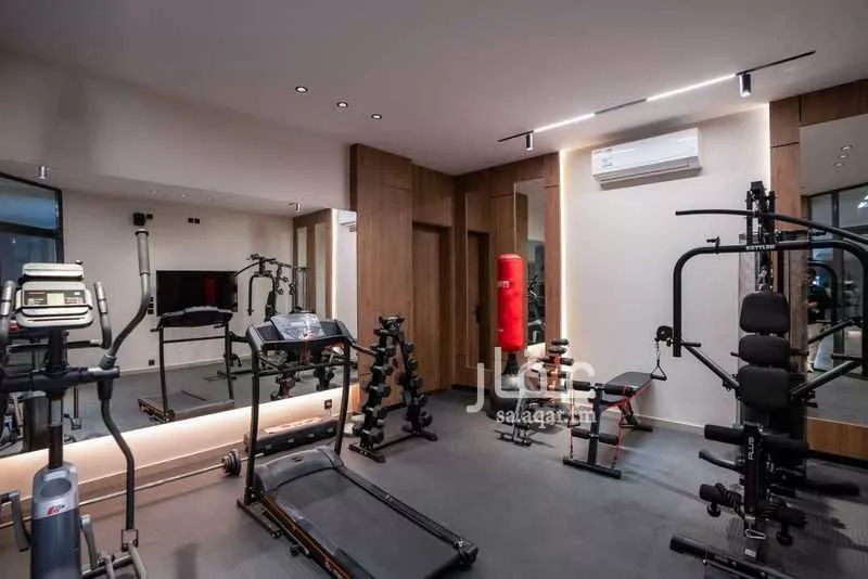 شقة 5 غرف في النهضة 5