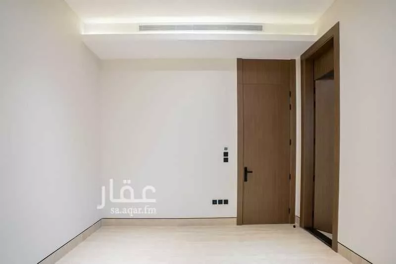 شقة 6 غرف في الحمراء 5