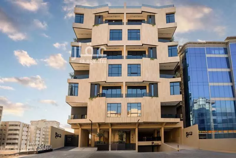 شقة 6 غرف في الحمراء 3