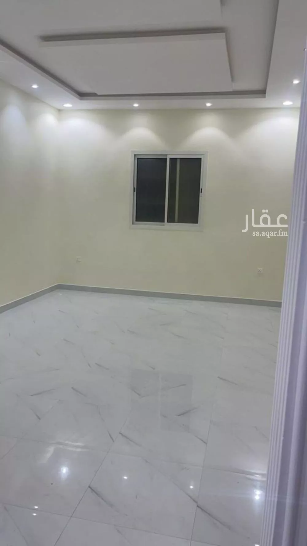 فيلا 3 غرف في الرمال 2