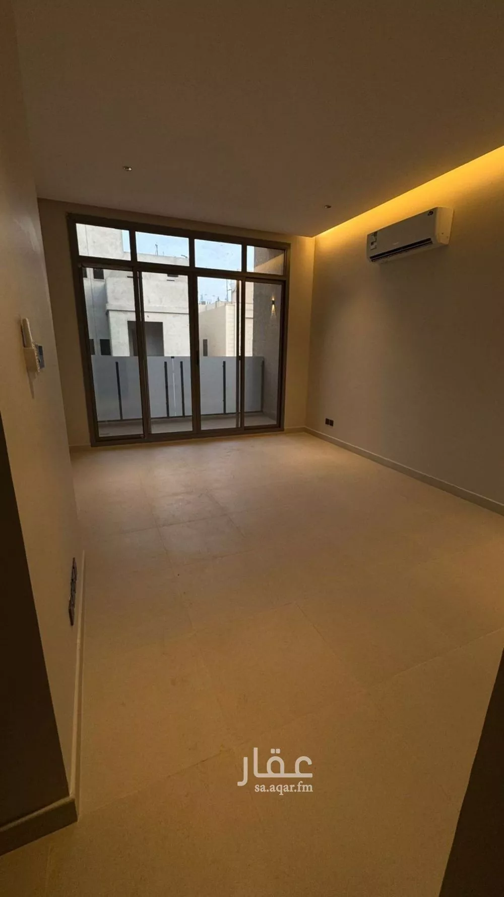 دور 4 غرف في العارض 4