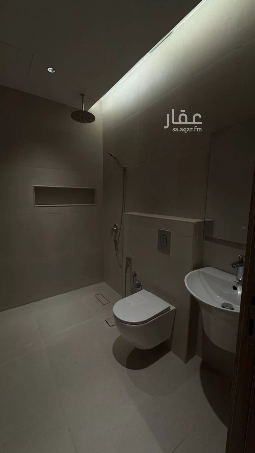 دور 4 غرف في العارض 5