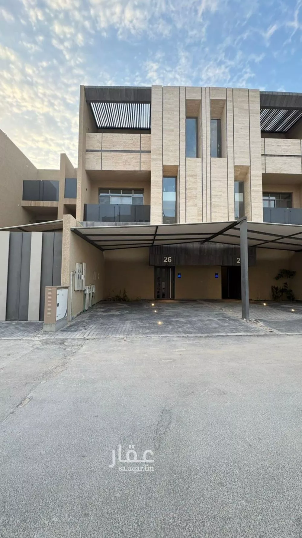 دور 4 غرف في العارض 1