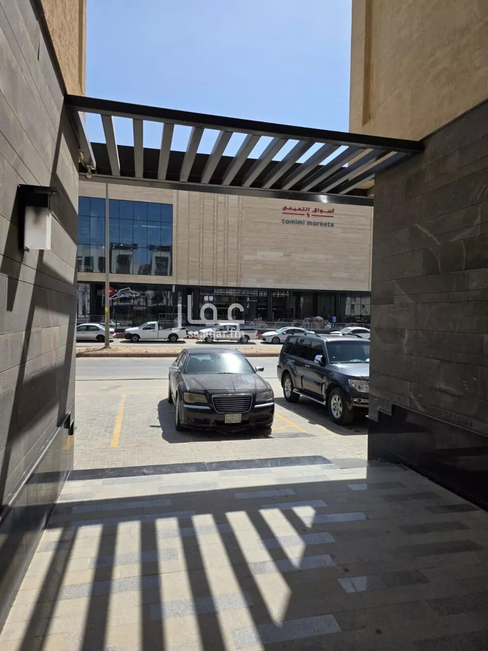 شقة 3 غرف في العارض 4